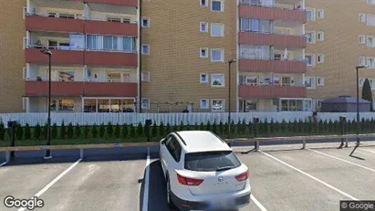 Bostadsrätter till salu i Botkyrka - Bild från Google Street View