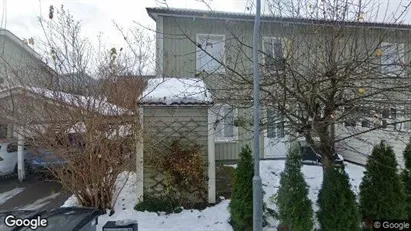 Lägenheter till salu i Upplands-Bro - Bild från Google Street View