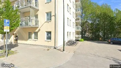 Lägenheter till salu i Haninge - Bild från Google Street View