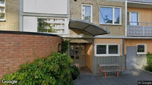 Lägenheter till salu i Nacka - Bild från Google Street View