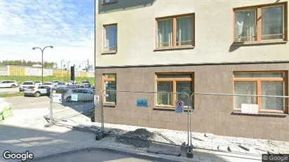Bostadsrätter till salu i Haninge - Bild från Google Street View