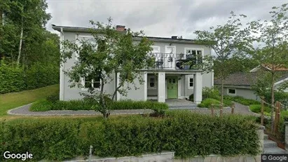 Lägenheter till salu i Täby - Bild från Google Street View