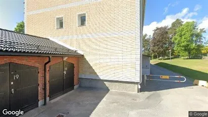 Lägenheter till salu i Haninge - Bild från Google Street View