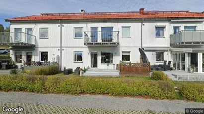 Bostadsrätter till salu i Håbo - Bild från Google Street View