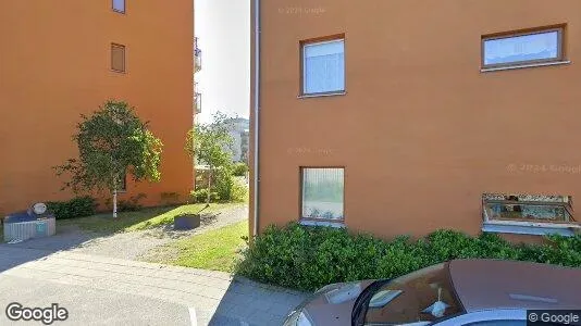 Lägenheter att hyra i Huddinge - Bild från Google Street View