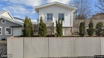 Bostadsrätter till salu i Huddinge - Bild från Google Street View