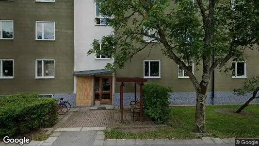 Bostadsrätter till salu i Haninge - Bild från Google Street View