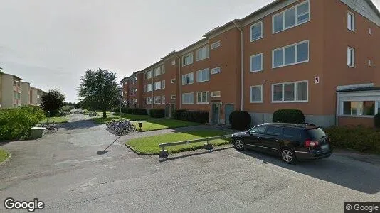 Bostadsrätter till salu i Köping - Bild från Google Street View