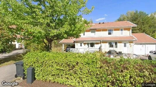 Bostadsrätter till salu i Håbo - Bild från Google Street View
