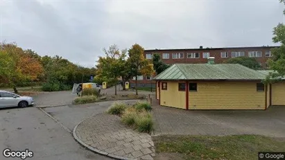 Lägenheter att hyra i Rosengård - Bild från Google Street View