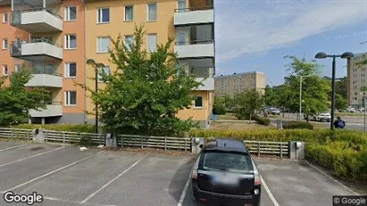 Lägenheter att hyra i Huddinge - Bild från Google Street View