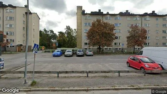 Lägenheter att hyra i Huddinge - Bild från Google Street View