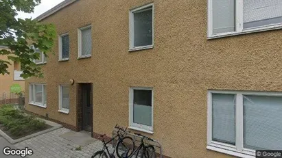 Lägenheter att hyra i Huddinge - Bild från Google Street View
