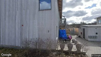 Lägenheter till salu i Tjörn - Bild från Google Street View