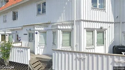 Bostadsrätter till salu i Orust - Bild från Google Street View