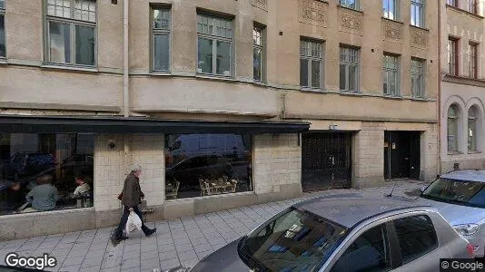 Lägenheter till salu i Stockholm Innerstad - Bild från Google Street View