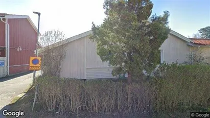 Bostadsrätter till salu i Upplands-Bro - Bild från Google Street View