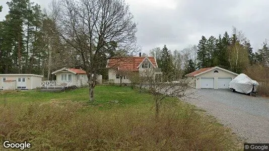 Lägenheter till salu i Österåker - Bild från Google Street View