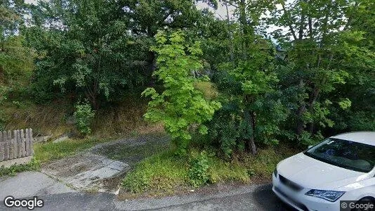 Bostadsrätter till salu i Nacka - Bild från Google Street View