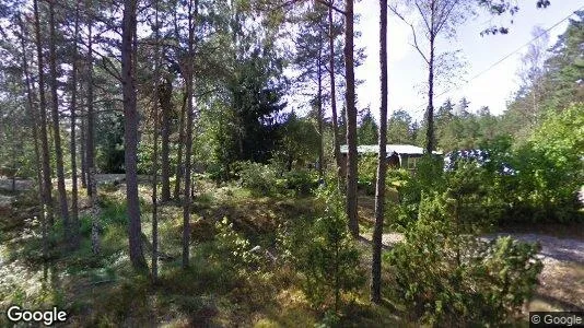 Lägenheter till salu i Huddinge - Bild från Google Street View