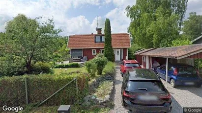 Lägenheter till salu i Botkyrka - Bild från Google Street View