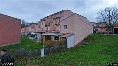 Lägenheter till salu i Upplands Väsby - Bild från Google Street View