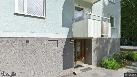 Bostadsrätter till salu i Haninge - Bild från Google Street View