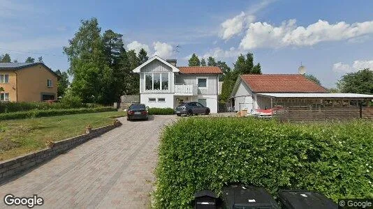 Lägenheter till salu i Botkyrka - Bild från Google Street View