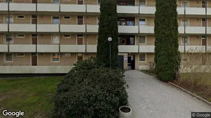 Bostadsrätter till salu i Huddinge - Bild från Google Street View