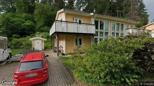 Lägenheter till salu i Botkyrka - Bild från Google Street View