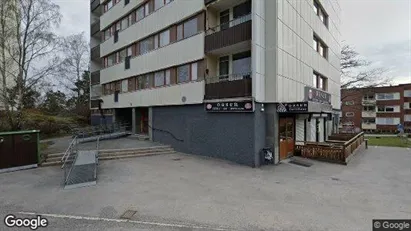 Bostadsrätter till salu i Huddinge - Bild från Google Street View