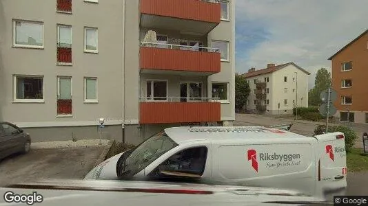 Bostadsrätter till salu i Köping - Bild från Google Street View