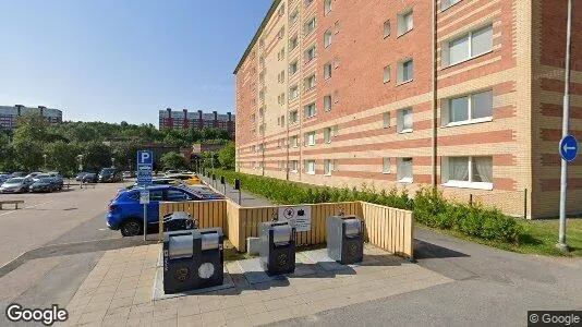 Bostadsrätter till salu i Botkyrka - Bild från Google Street View