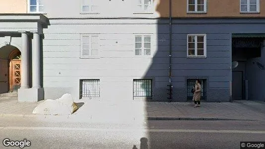 Bostadsrätter till salu i Stockholm Innerstad - Bild från Google Street View