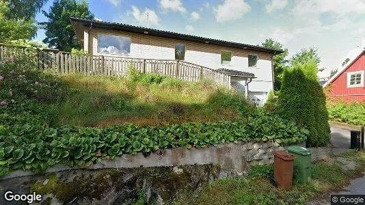 Lägenheter till salu i Huddinge - Bild från Google Street View