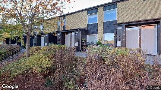 Lägenheter till salu i Sollentuna - Bild från Google Street View