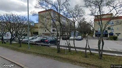 Lägenheter till salu i Täby - Bild från Google Street View