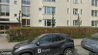 Lägenheter till salu i Solna - Bild från Google Street View