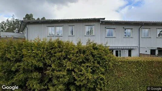 Lägenheter till salu i Haninge - Bild från Google Street View