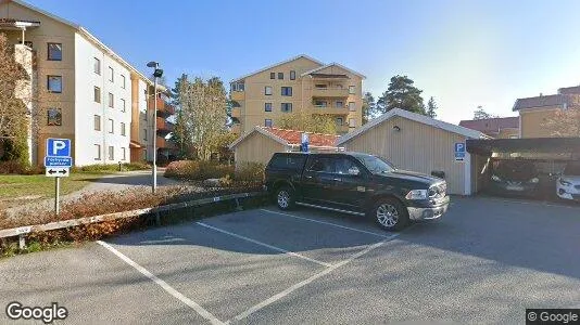 Bostadsrätter till salu i Upplands-Bro - Bild från Google Street View
