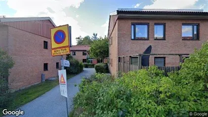 Bostadsrätter till salu i Huddinge - Bild från Google Street View