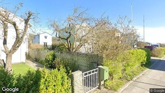 Lägenheter till salu i Kungsbacka - Bild från Google Street View