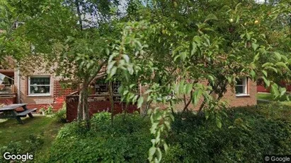Lägenheter till salu i Botkyrka - Bild från Google Street View