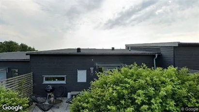 Bostadsrätter till salu i Stenungsund - Bild från Google Street View