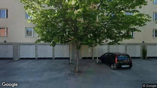 Lägenheter till salu i Haninge - Bild från Google Street View