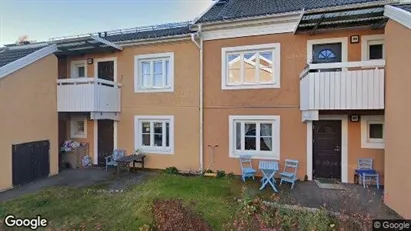 Lägenheter till salu i Upplands-Bro - Bild från Google Street View