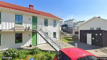 Bostadsrätter till salu i Tjörn - Bild från Google Street View