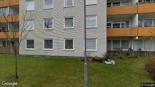 Bostadsrätter till salu i Haninge - Bild från Google Street View