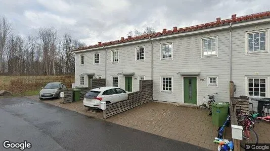 Bostadsrätter till salu i Skövde - Bild från Google Street View