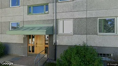 Lägenheter till salu i Haninge - Bild från Google Street View